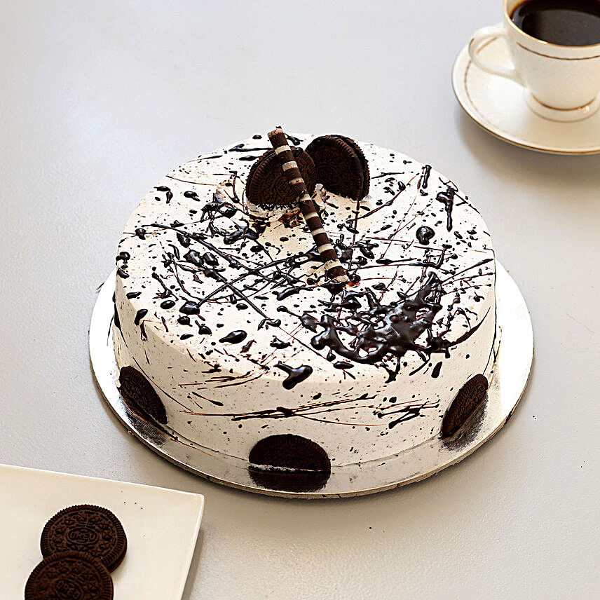 Online Oreo Cake:Birthday Cakes to Raipur