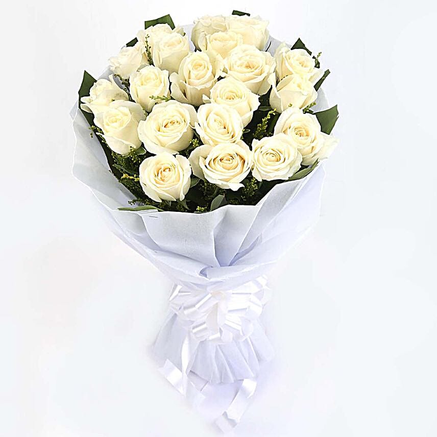 Buy Send 20 White Roses Bouquet Online FNP