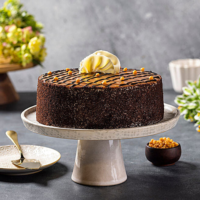 Buy/Send Heavenly Butterscotch Cream Cake Half Kg Online Ferns N Petals