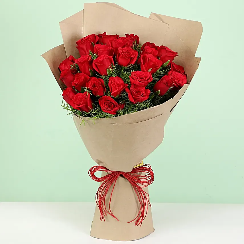 Bouquet of red roses:Valentine Gifts Hubli-Dharwad