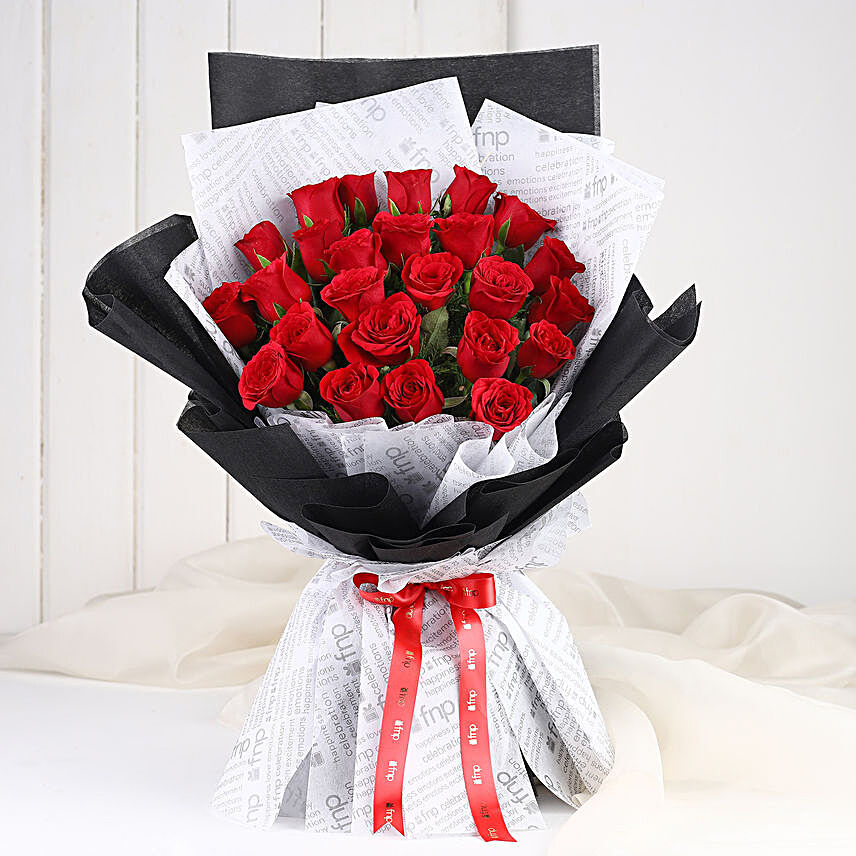 Red Roses Bouquet with Jute Wrap