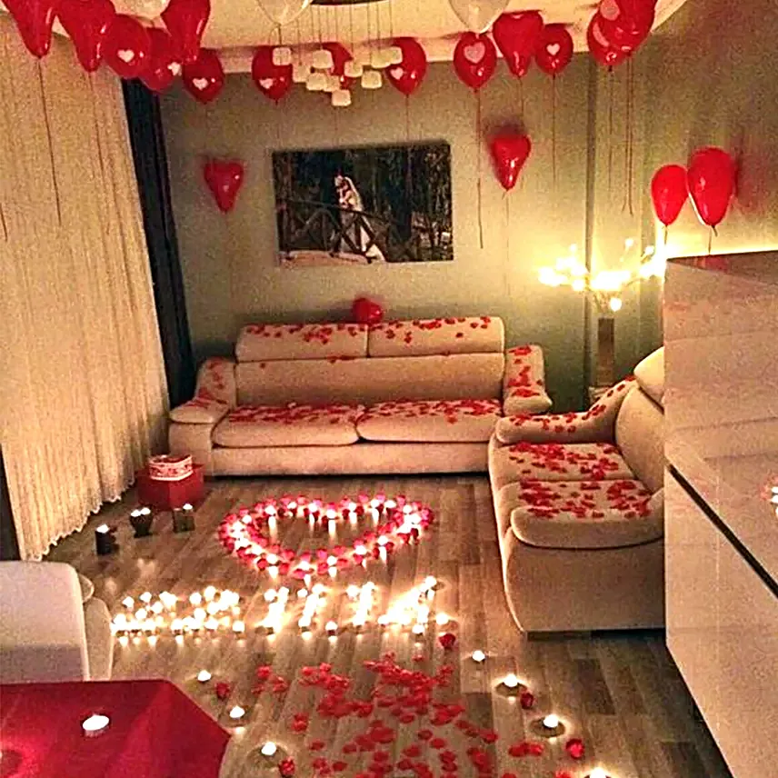 Romantic Decor Of Balloons and Candles:Wedding Anniversary Decoration