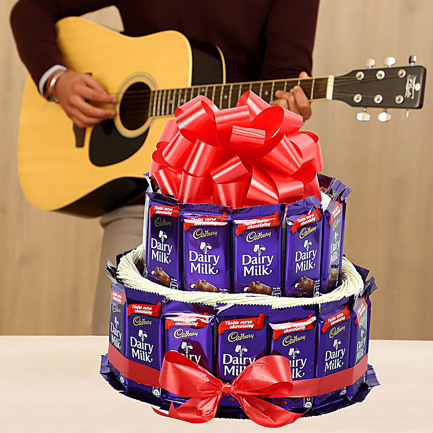 chocolate tower with guitarist experience