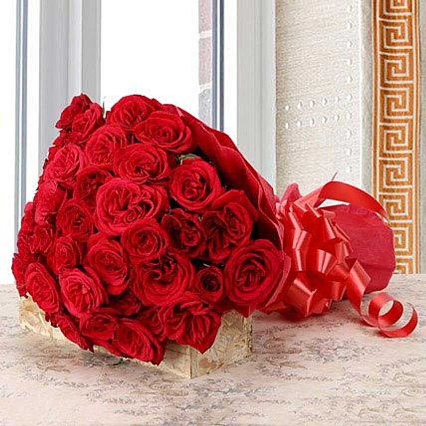 60 Romantic Red Roses Bunch