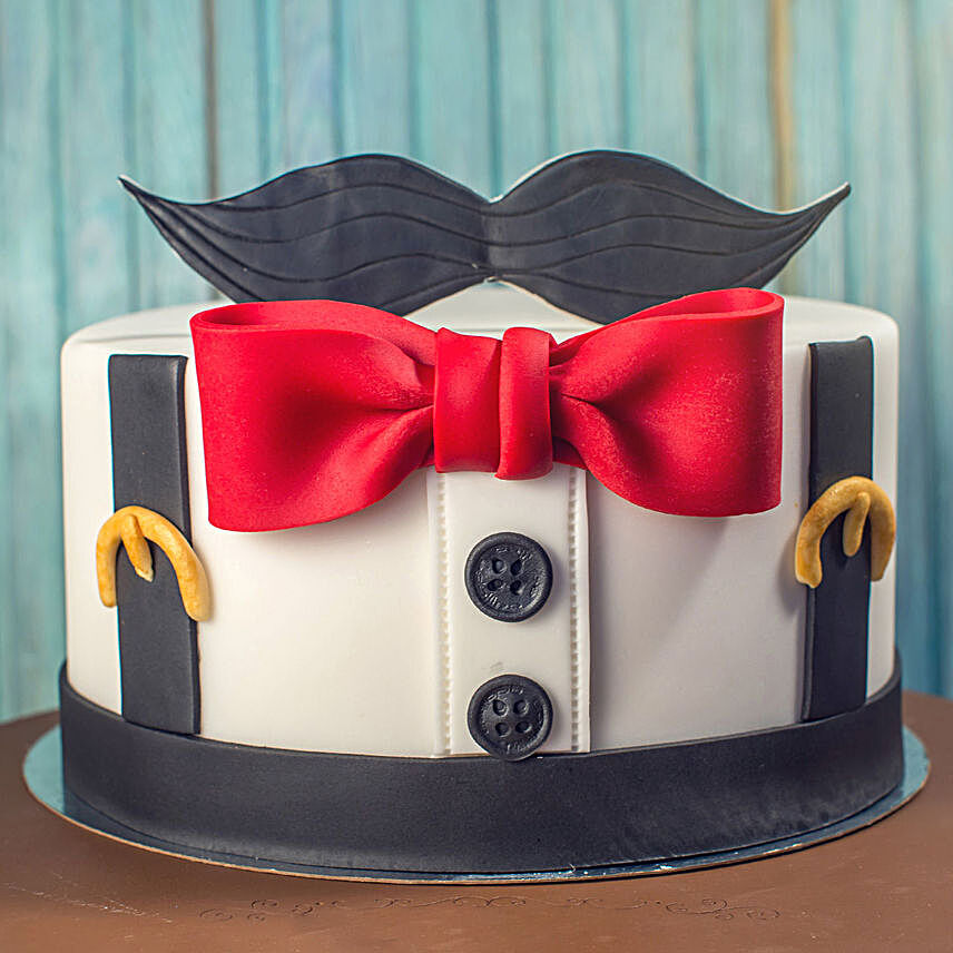 online cake for him:Designer Cakes to Ghaziabad