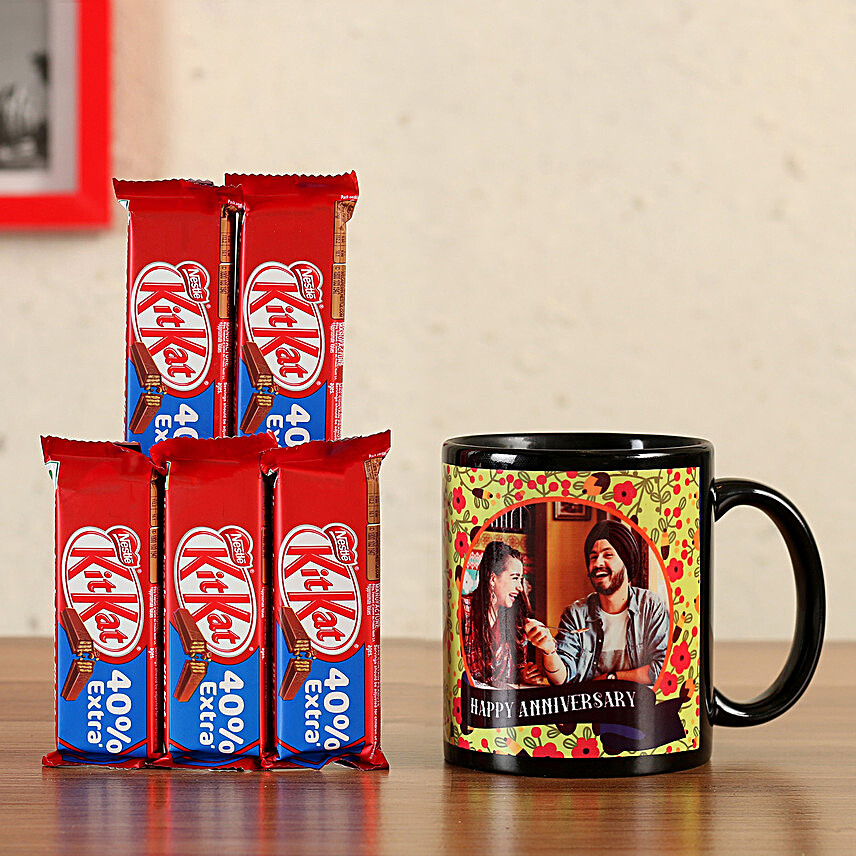 Personalised Black Mug & KitKat