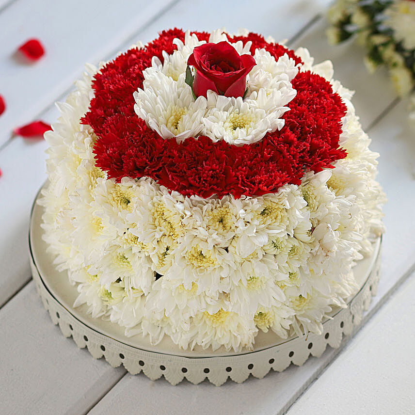 Daisy & Carnations Floral Cake