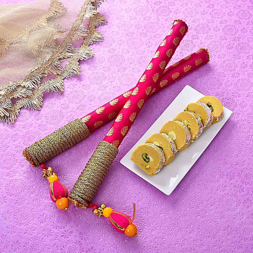 Stylish Dandiya Sticks & Batisa Slice Combo