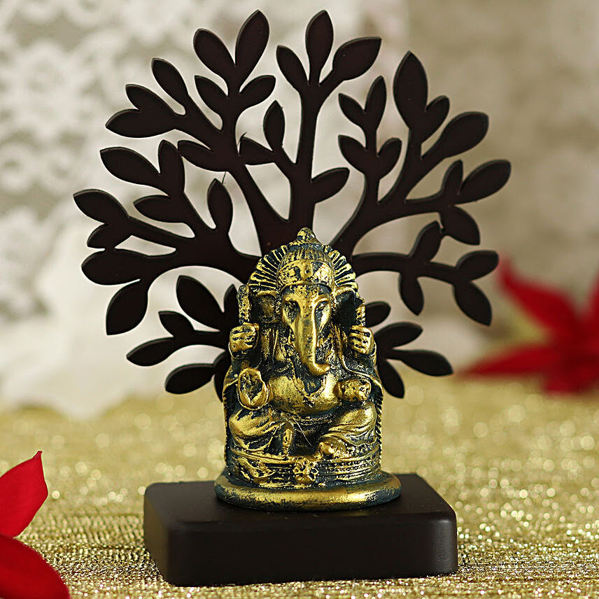 Ashirwad Idol Of Lord Ganesha Under A Tree