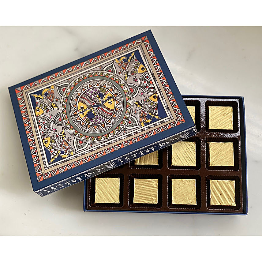 Assorted Fudges In Indian Art Box- 12 Pcs