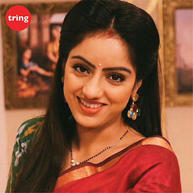 Deepika Singh All Episodes Of Diya Aur Baati Hum Buy/Send Deepika