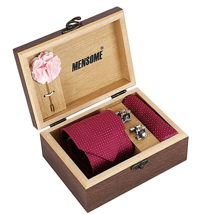 Magenta Microfiber Neck Tie Gift Set