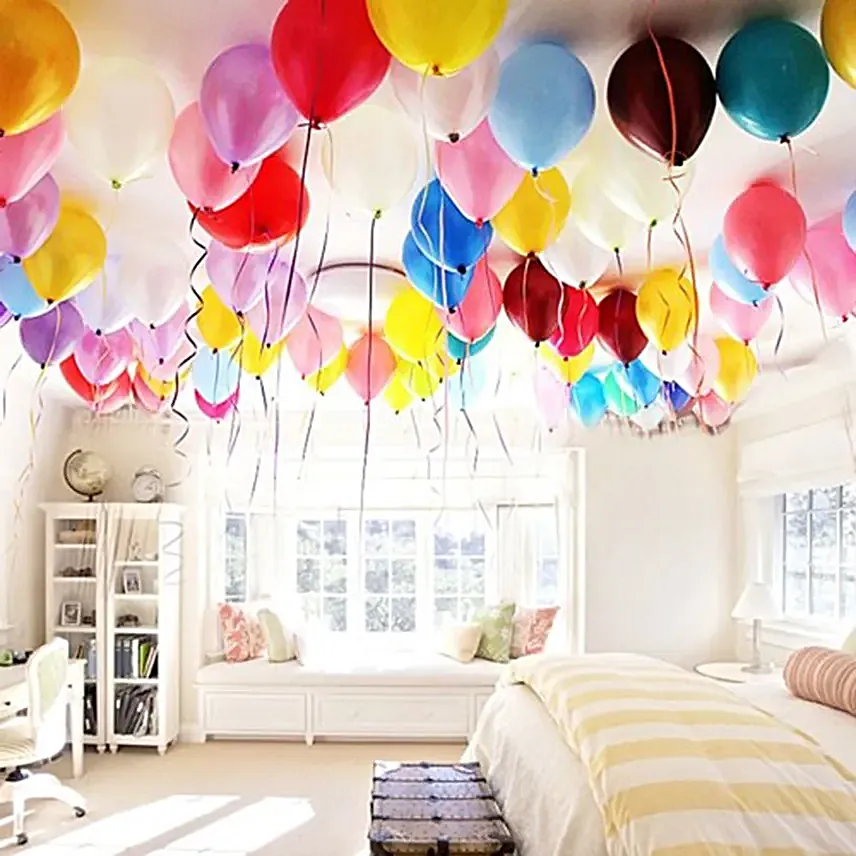 Colourful Balloon Decor:Room Decoration Ideas