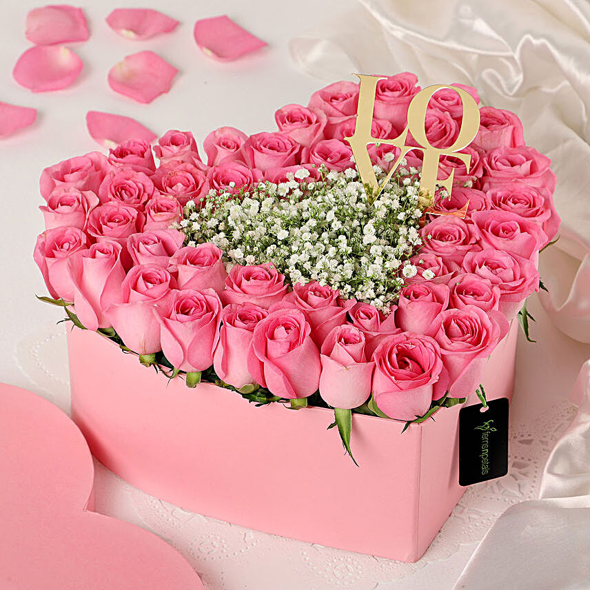 Online Roses In Heart Shaped Box:Heart Shaped Flower Arrangements
