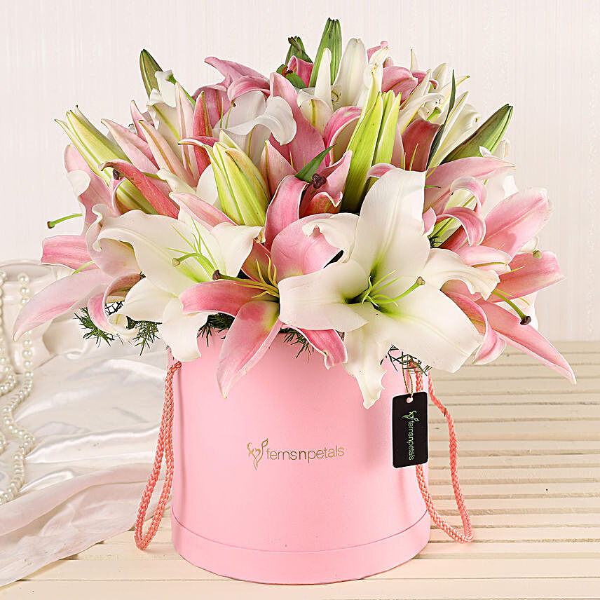 Online Lilies Bouquet:Flowers In box