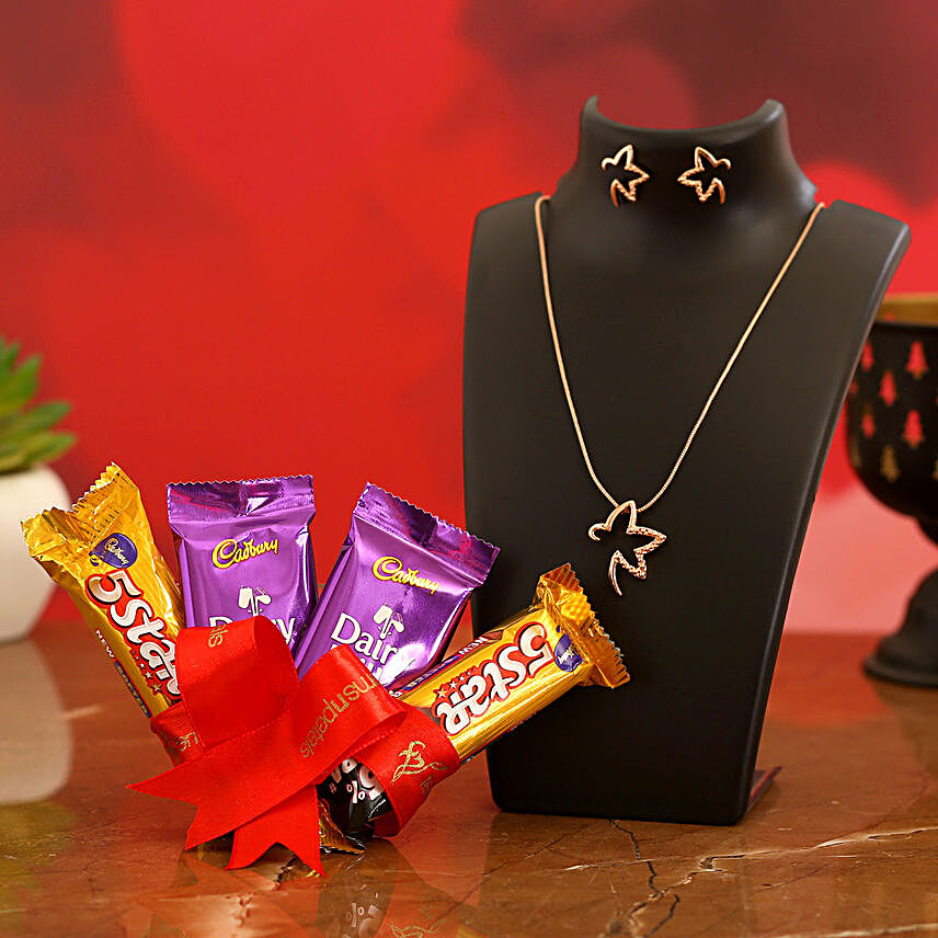 Beautiful Necklace Set With Dairy Milk and 5 Star