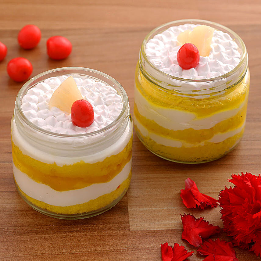pineapple cake in jar:Jar Cakes