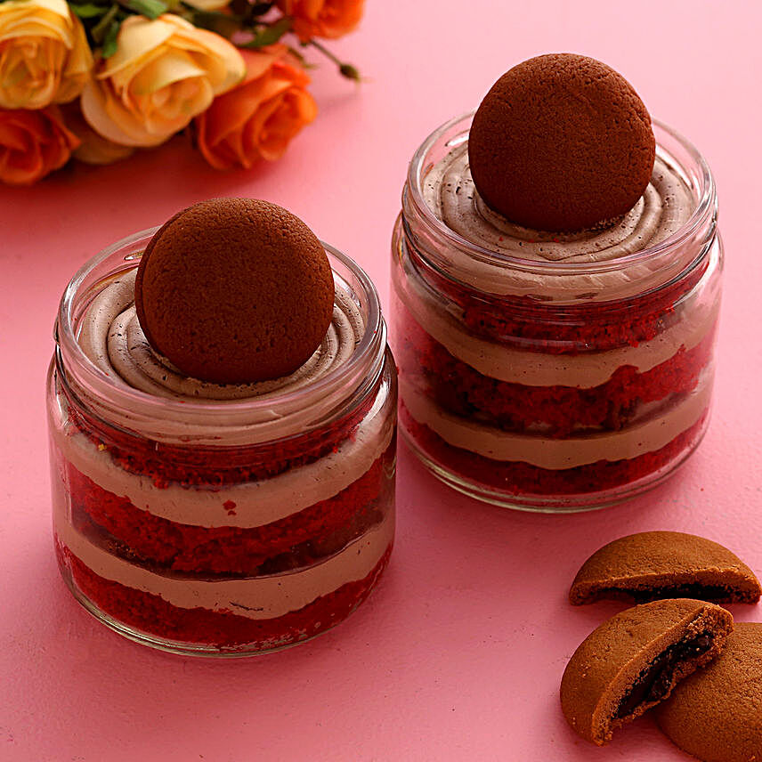 red velvet cake in jar:Jar Cakes