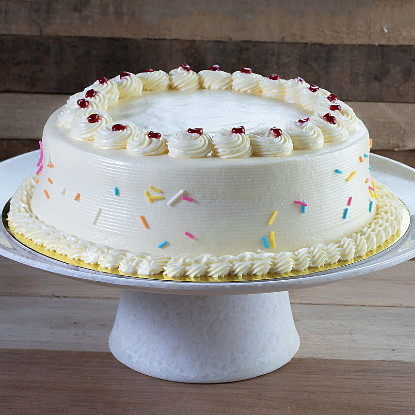 Vanilla Love Designer Cake- 1 Kg Eggless