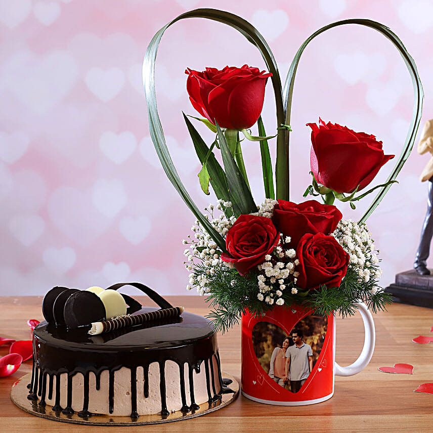 Chocolate Cake & Red Roses Personalised Combo