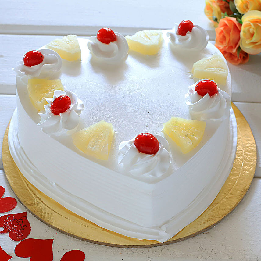 Fresh fruit cake online:Pineapple Cakes for Valentine's Day
