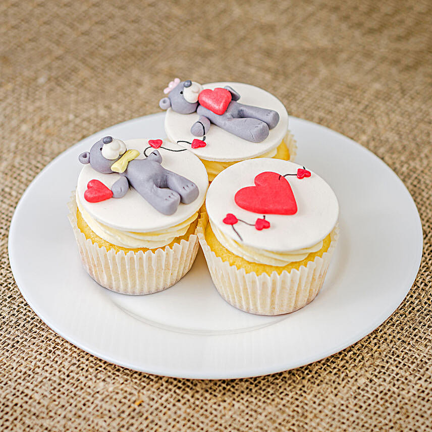 Cute Teddy Couple Cup Cake
