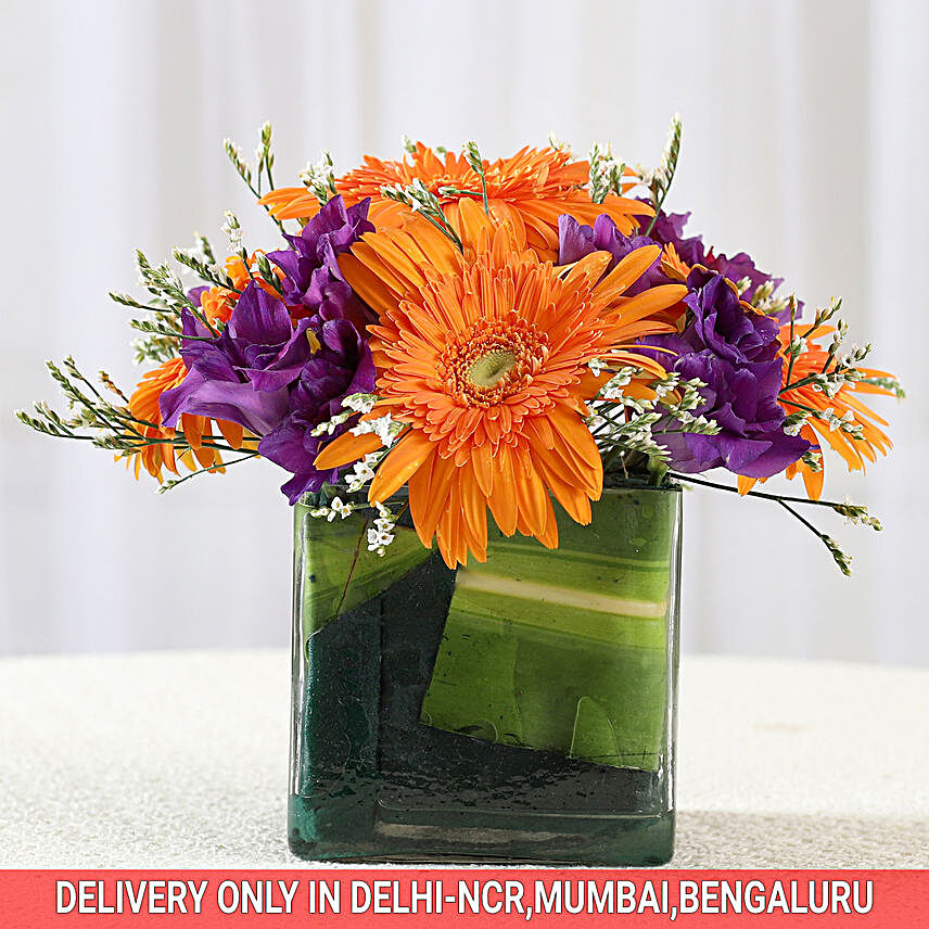 Gerbera & Lisianthus Flower Arrangement in Vase