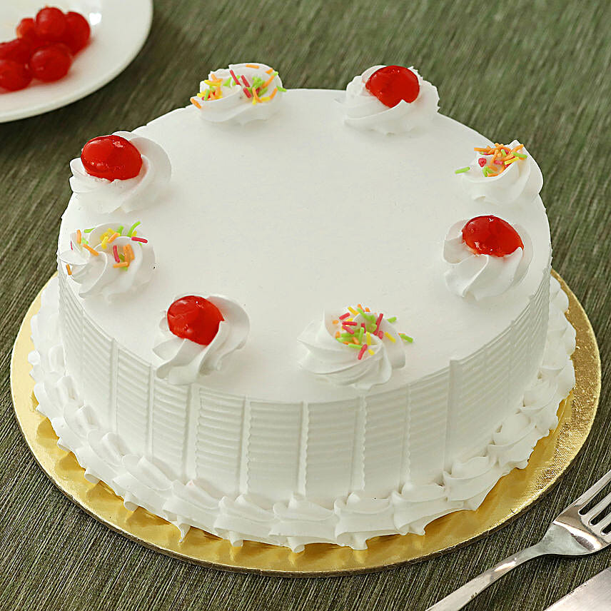 Fresh Vanilla Cake 1Kg Eggless