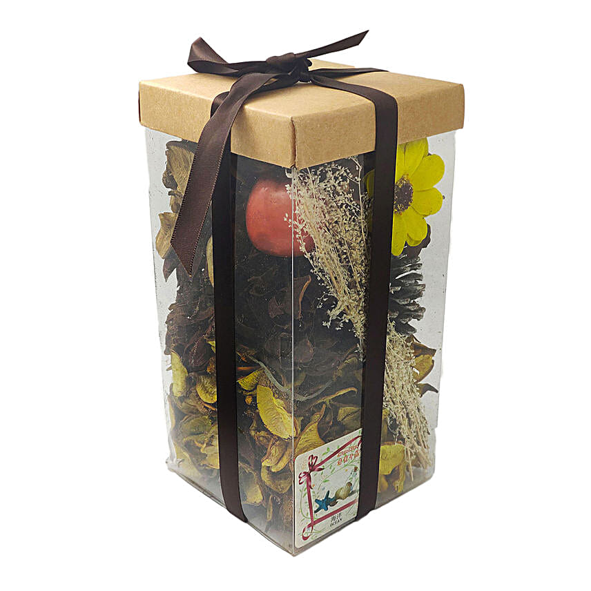 Buy/Send Potpourri Box With Natural Botanicals Online FNP