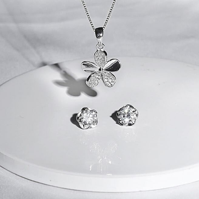 Giva Silver Chain Silver Necklace Flower Buy/Send GIVA 925 Silver