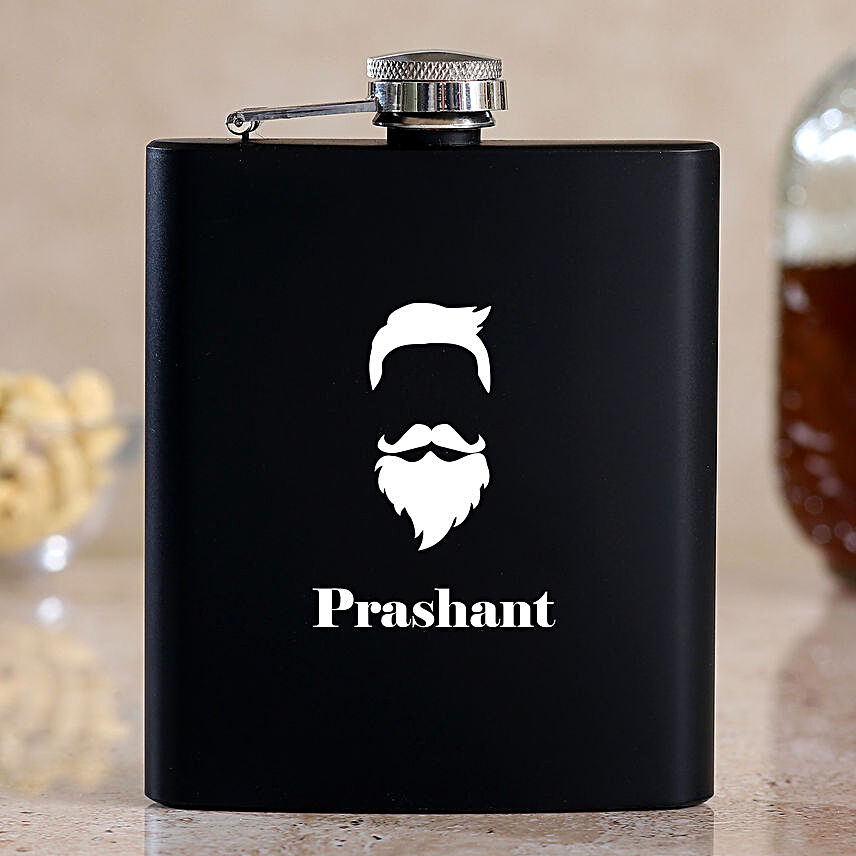 Macho Man Personalised Hip Flask:Bar Accessories