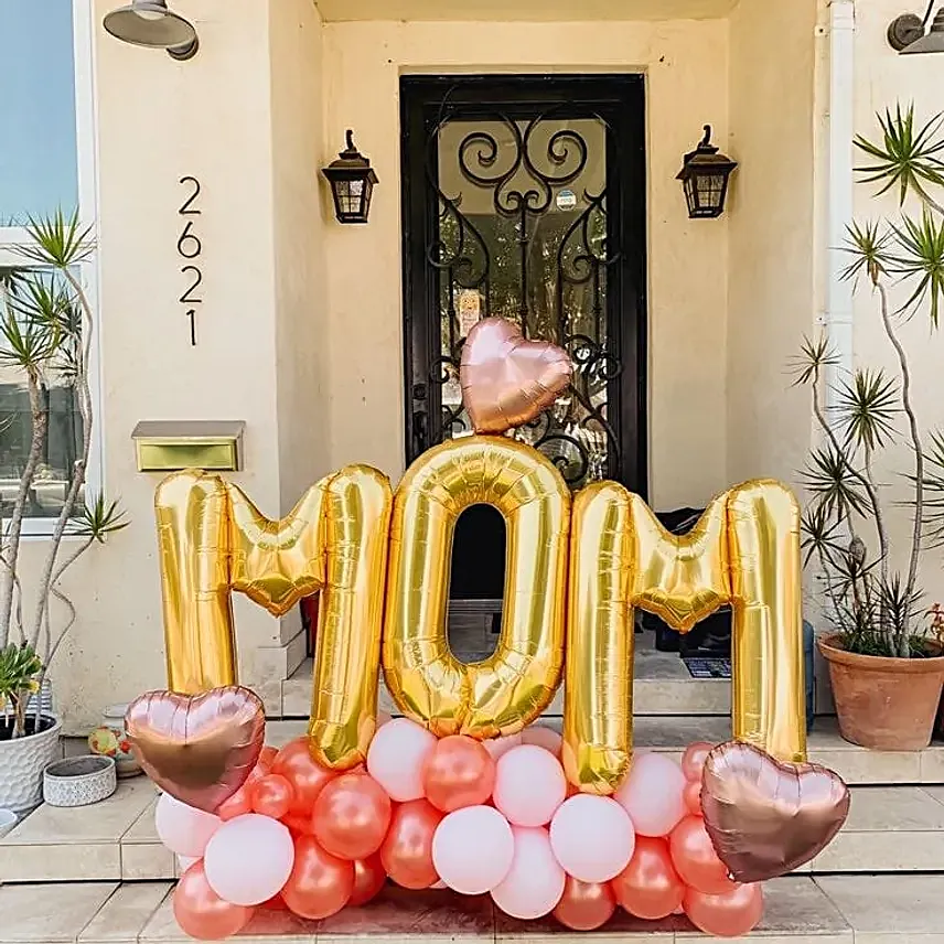 Adorable MOM Balloon Bouquet