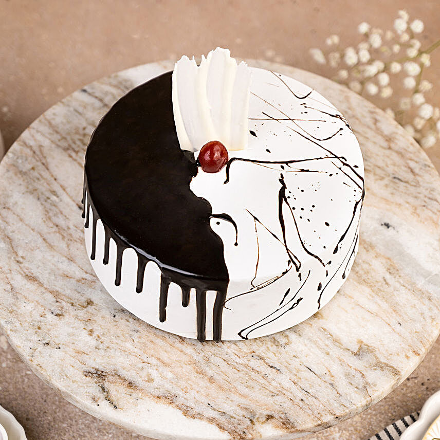 Creamy Drip Black Forest Cake:Birthday Cakes