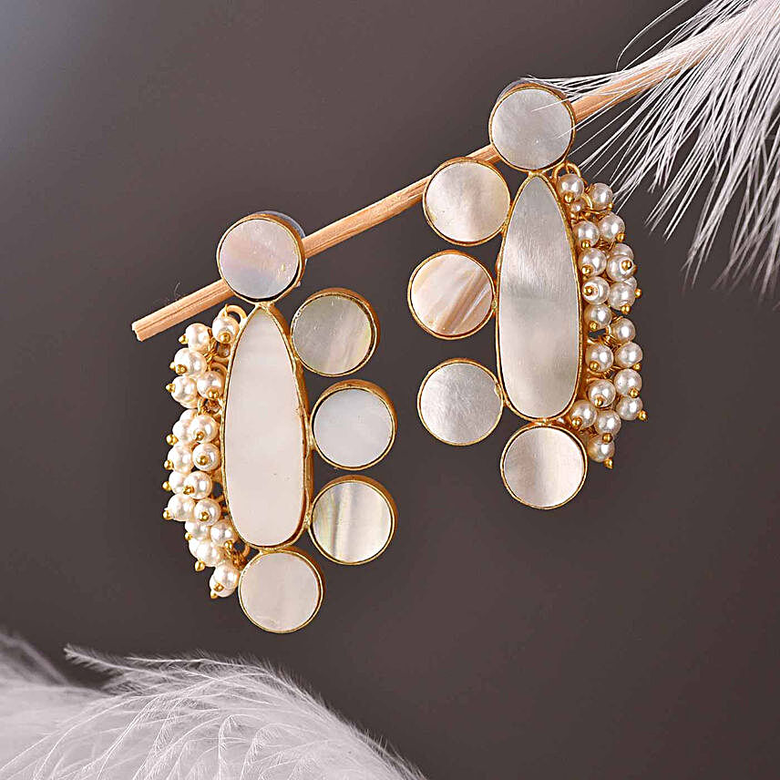 18 Kt Golden Polished Mother Of Pearl Earrings