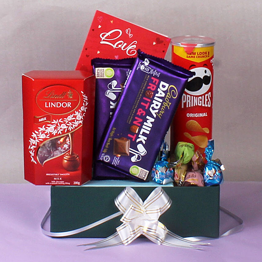 Exclusive Treats Valentine Gift Box