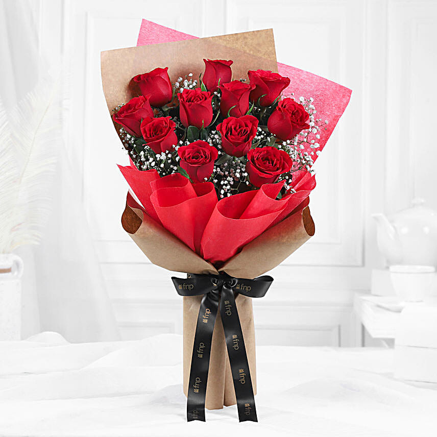 10 Romantic Red Roses Bouquet:Rose Day Gifts