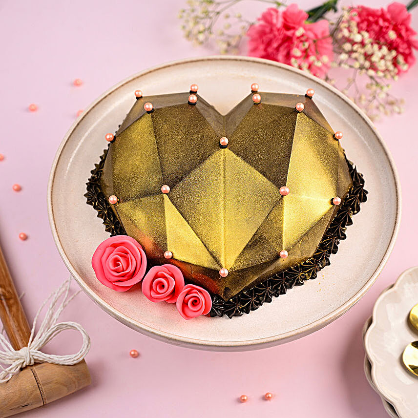 Gems Filled Heart Pinata:Eggless Cakes for Anniversary