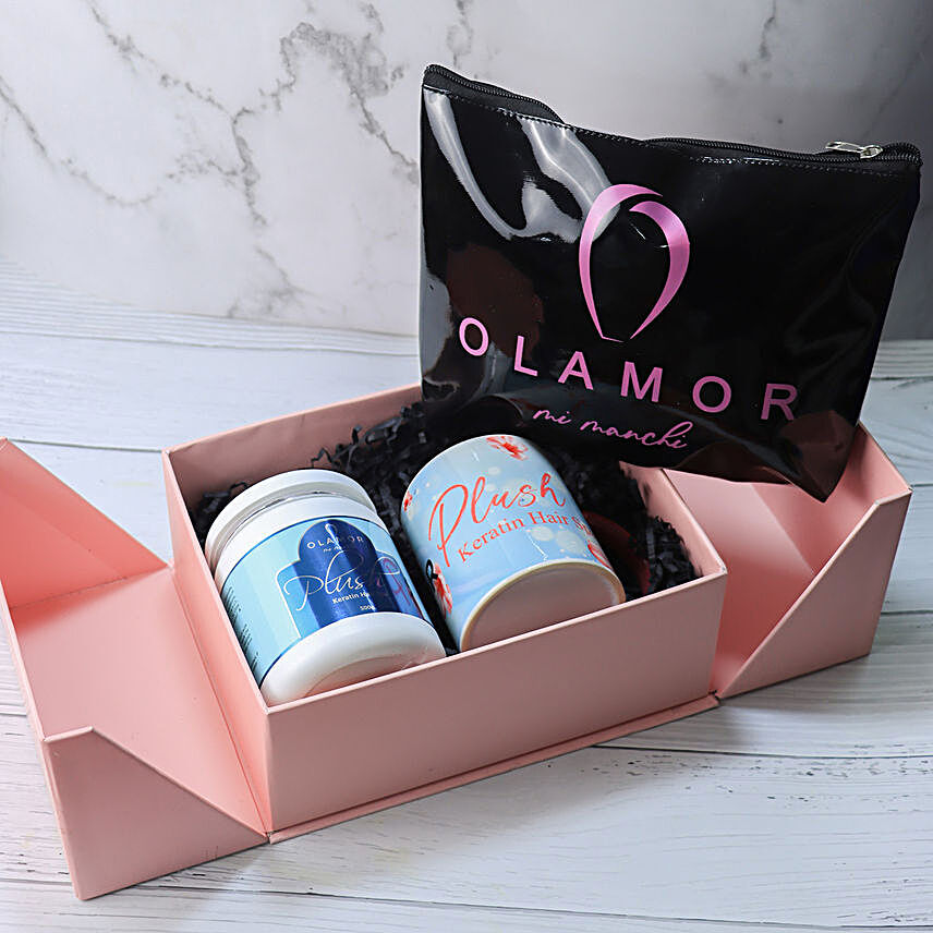 Olamor Plush Hamper:Cosmetics & Spa Hampers