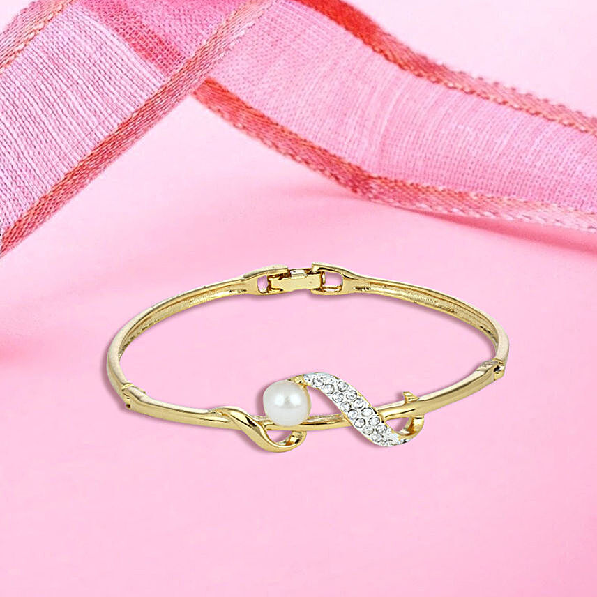 Classic Pearl And Diamond Bracelet:Send Valentines Day Jewellery