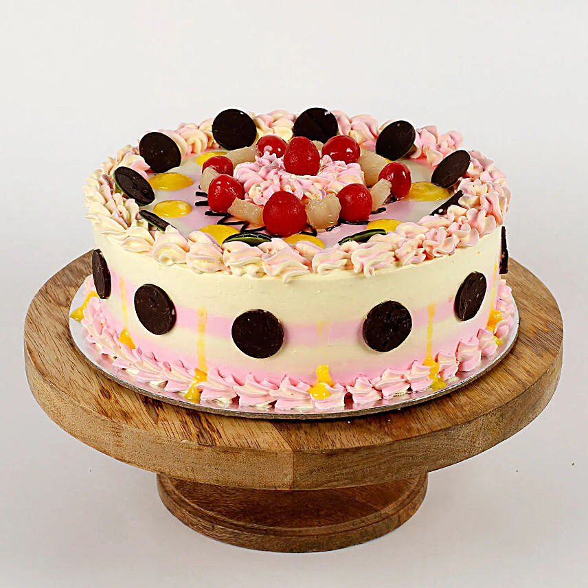 Attractive Creamed Cake:Send Strawberry Cakes