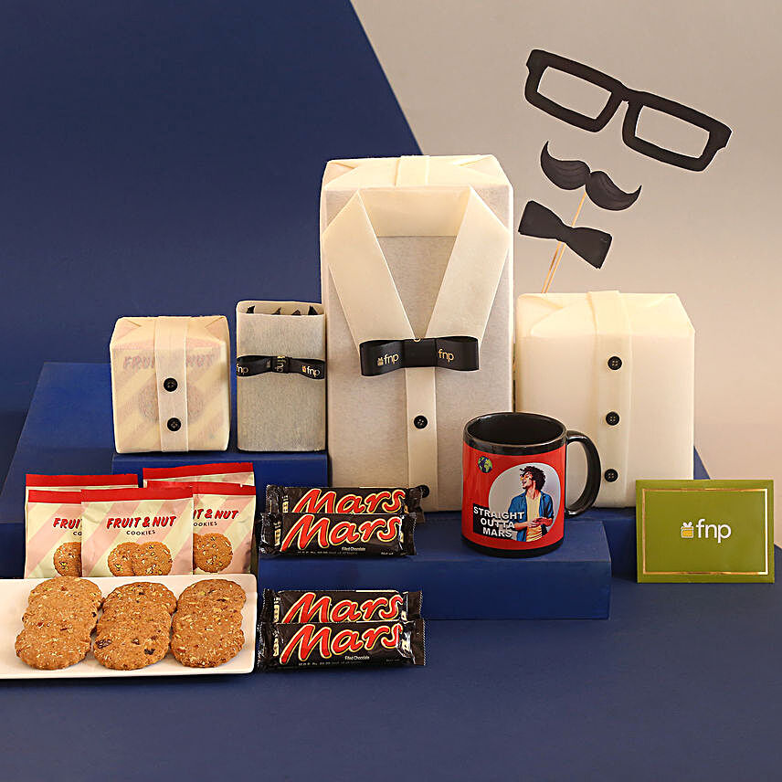 Straight Outta Mars Men Day Personalised Hamper:Personalised Gifts Combos