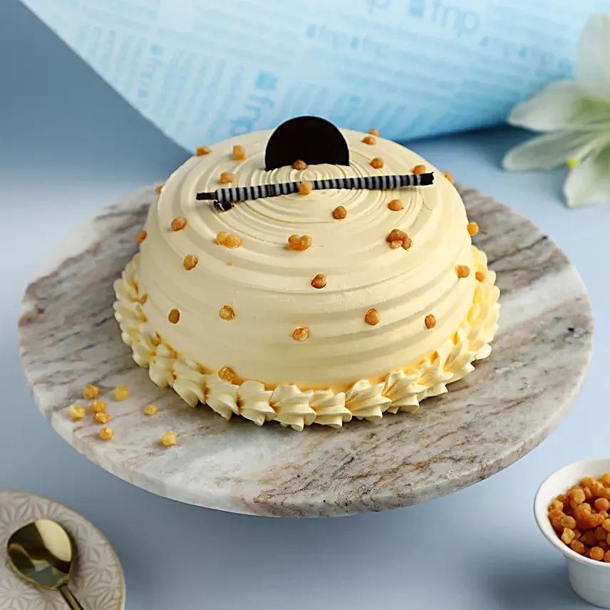 Heavenly Butterscotch Cream Cake- Half Kg Eggless