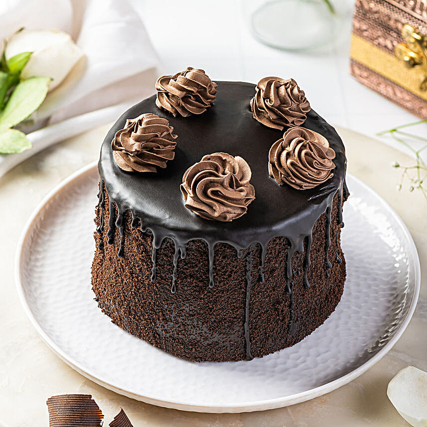 Truffle Paradise Designer Cake- 2 Kg