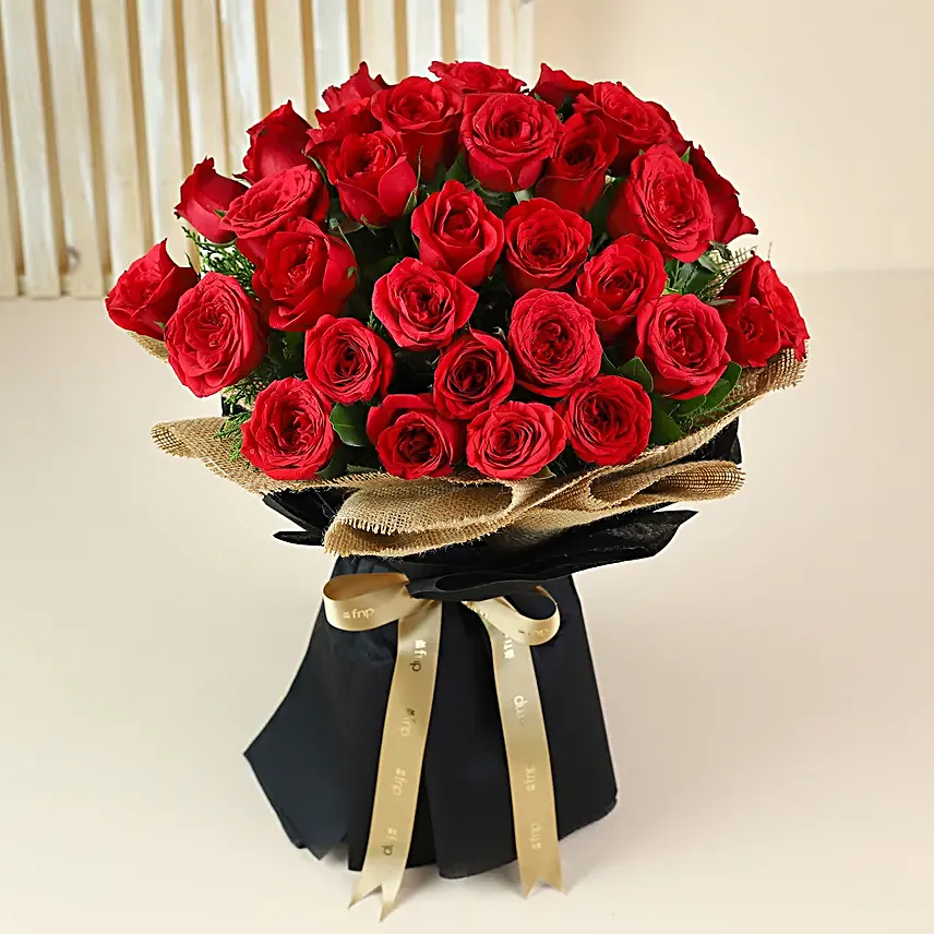 Crimson Love Rose Bouquet:Premium Flowers