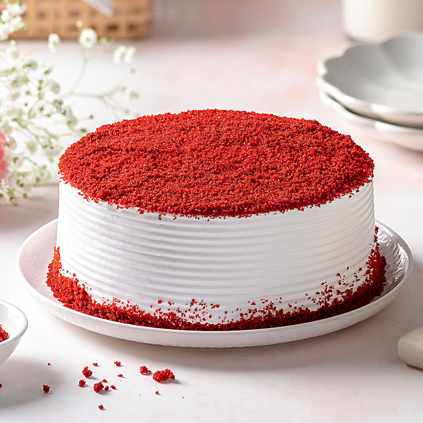 Red Velvet Fresh Cream Cakes Half kg Eggless:Cakes for Birthday