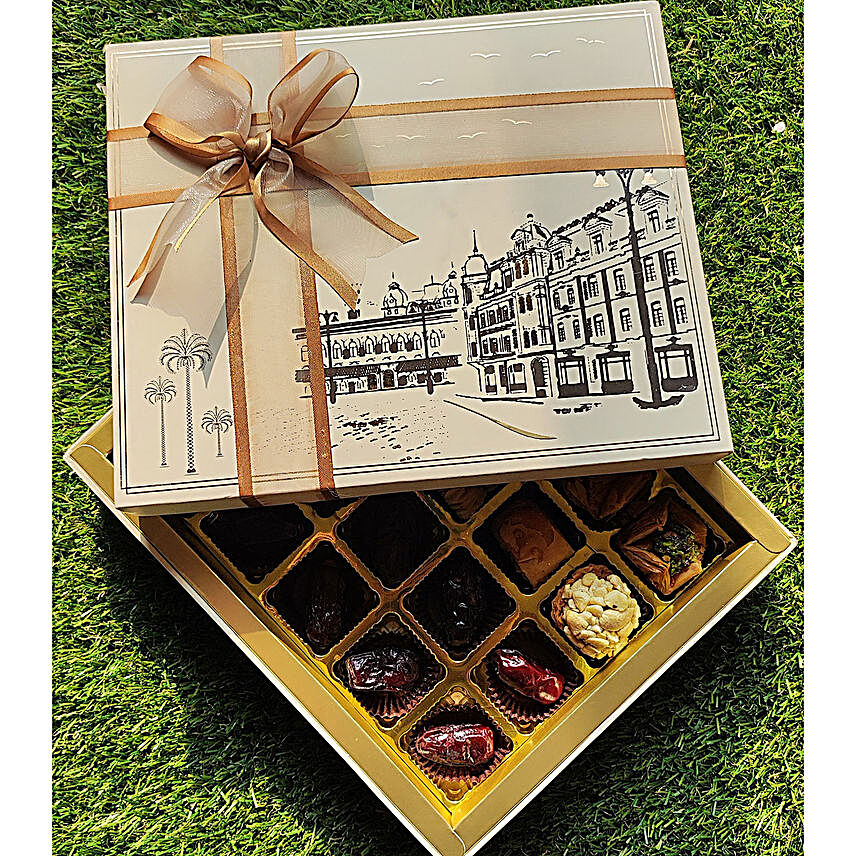 Assorted Baklava and Date Gift Box