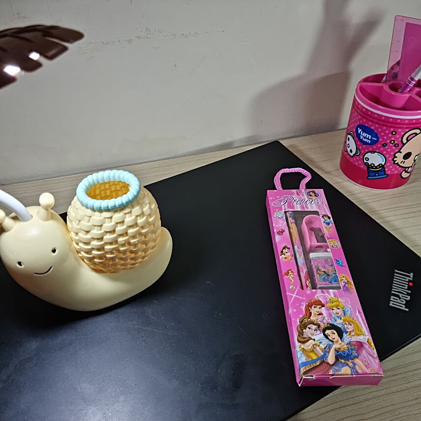 Cute Night Lamp With Pencil Stationary Kit:Stationery Gifts