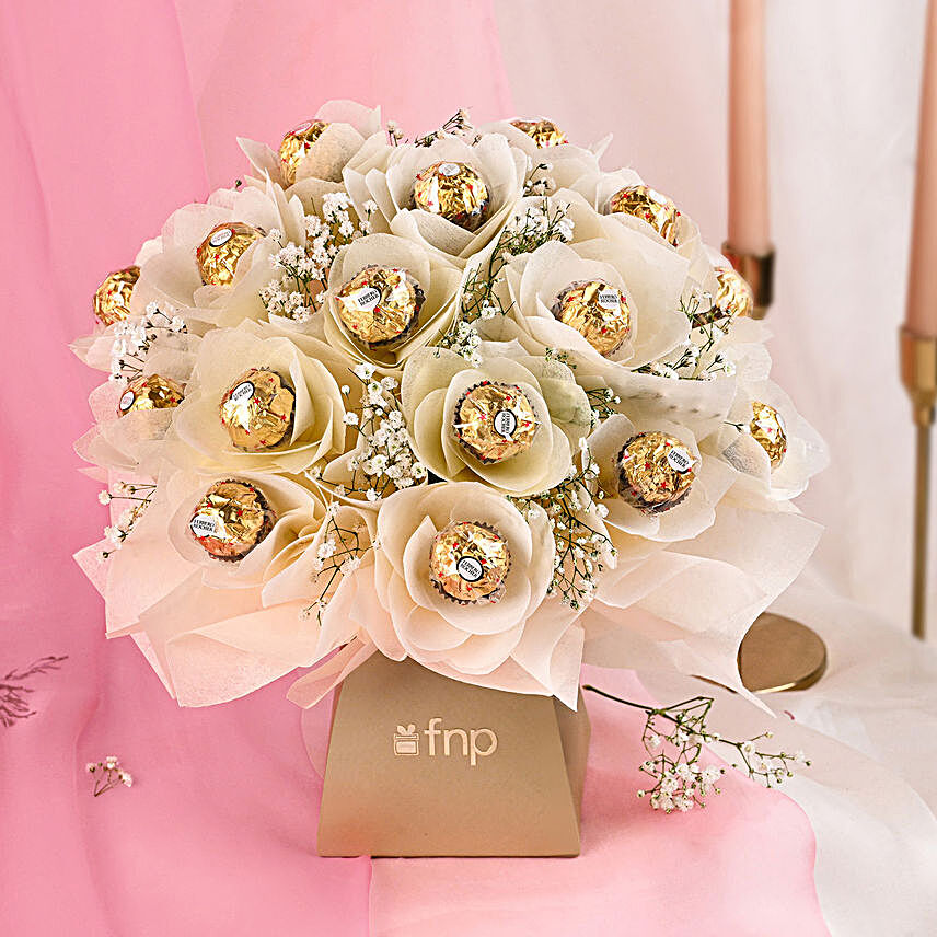 Sweet Ferrero Rocher Vase:Gift Store