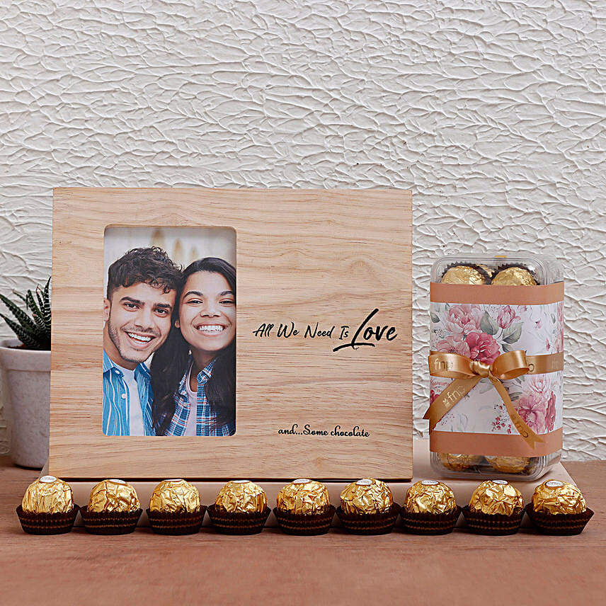 Personalised Photo Frame N Chocolate Hamper