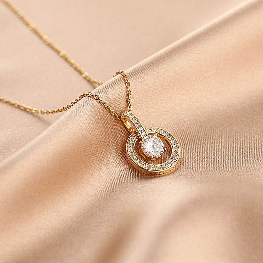 Round Pendant Necklace
